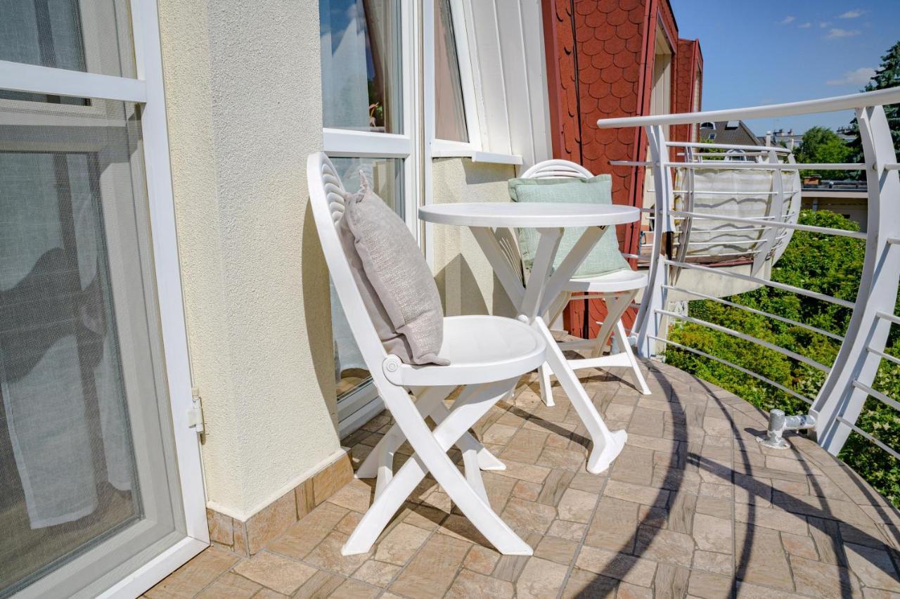 Illes Apartmanok Ii. Hajdúszoboszló Eksteriør billede