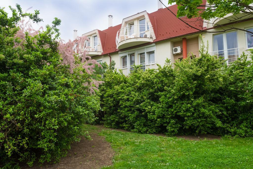 Illes Apartmanok Ii. Hajdúszoboszló Værelse billede